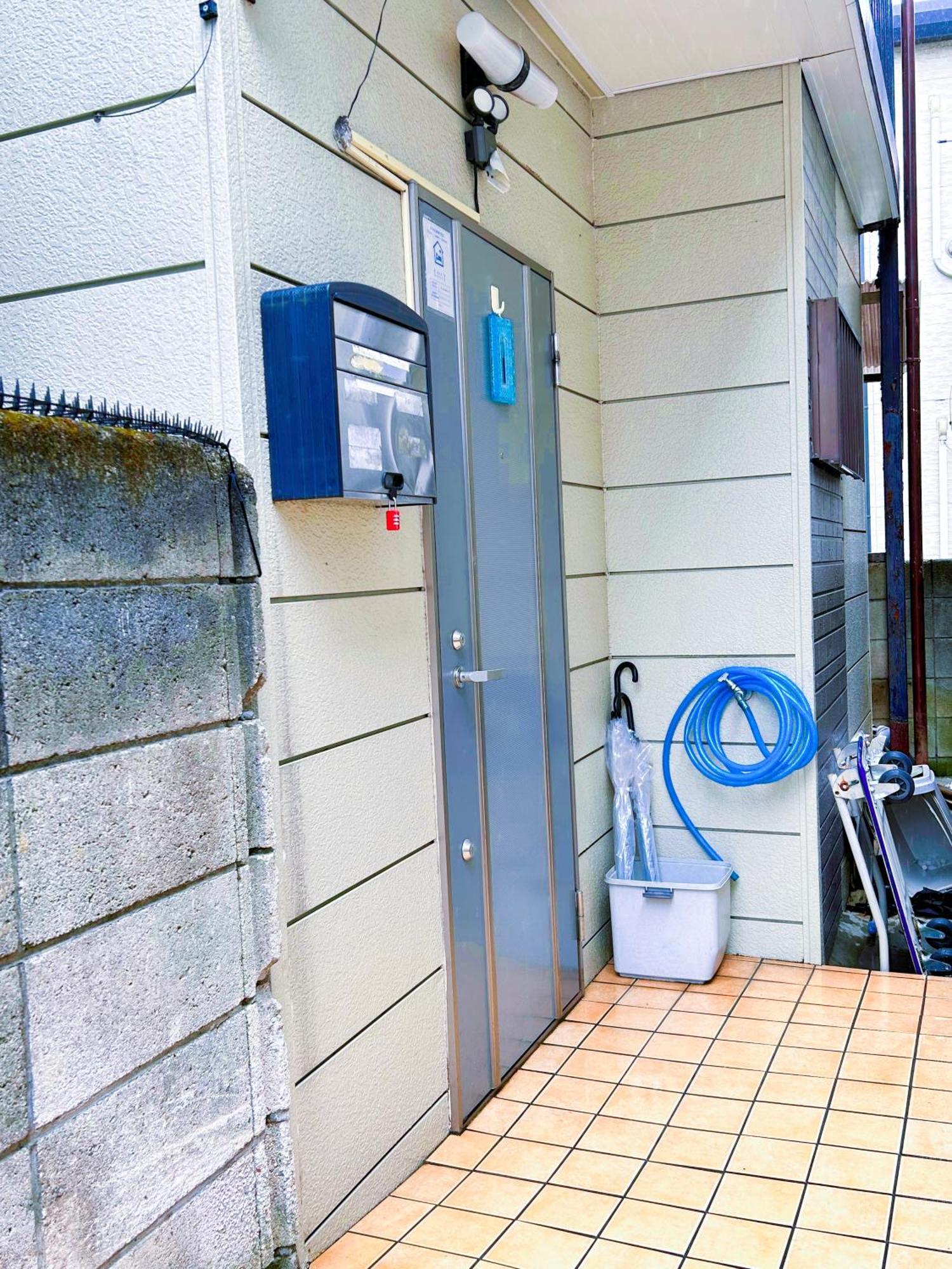 Yikebukuro Luckyhouse 池袋一軒家 幸運の家 Pensión *