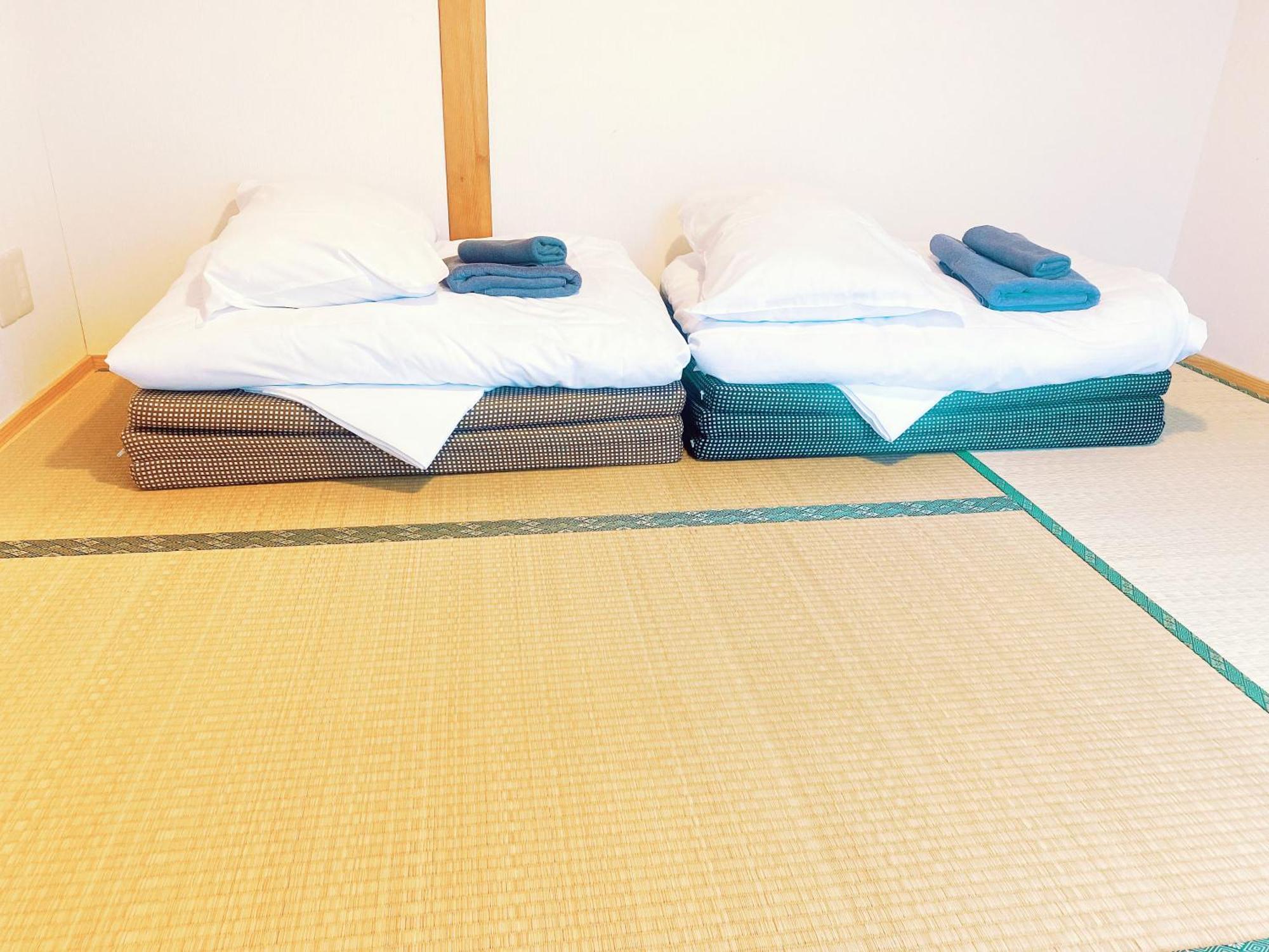 Yikebukuro Luckyhouse 池袋一軒家 幸運の家 Pensión Tokio